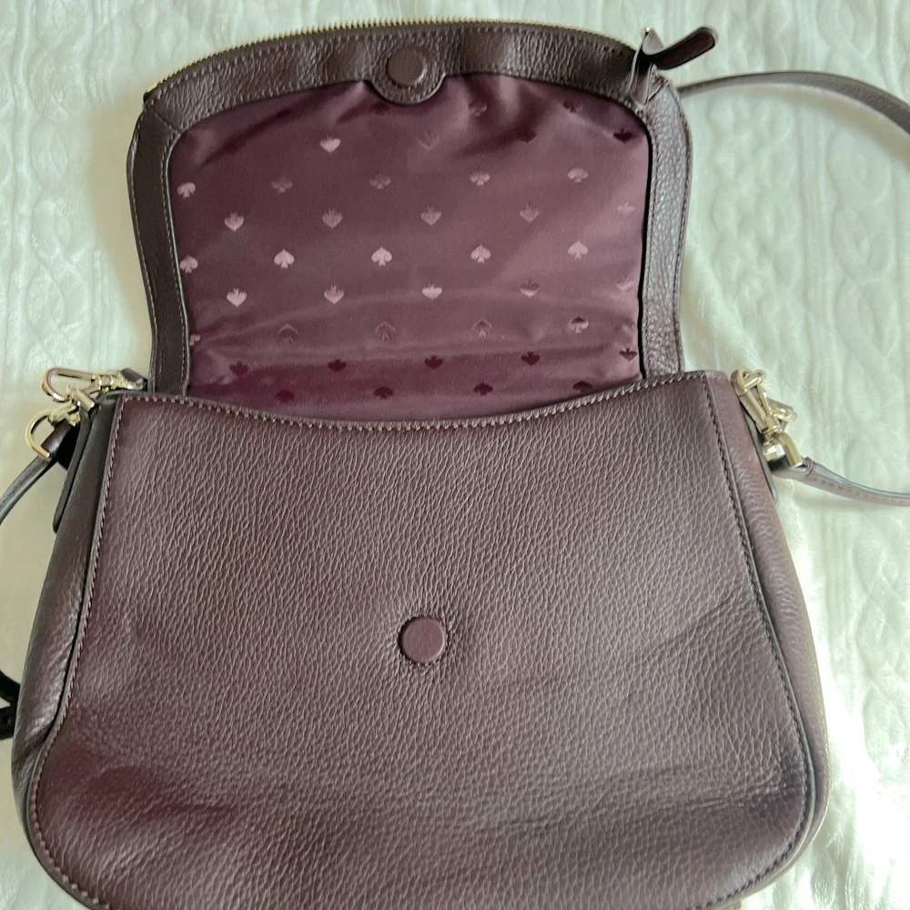 Kate Spade large run around maroon crossbody/convertible shoulder bag - Picture 4 of 11
